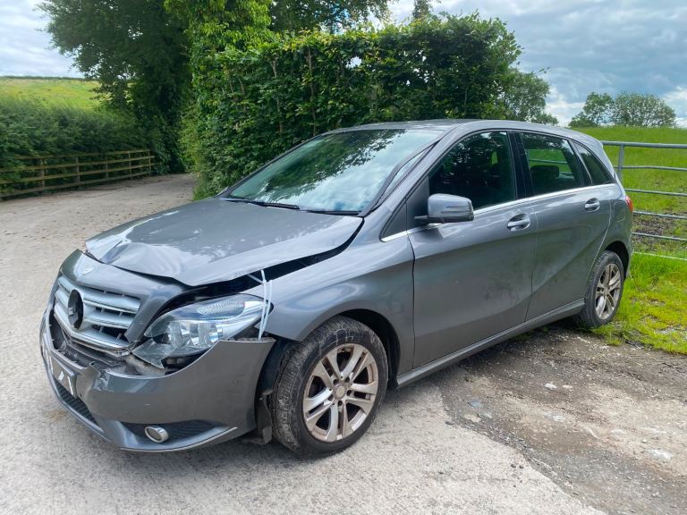 🟢 2014 MERCEDES-BENZ B CLASS B180 SPORTS TOURER ⚠️Breaking for Parts⚠️
