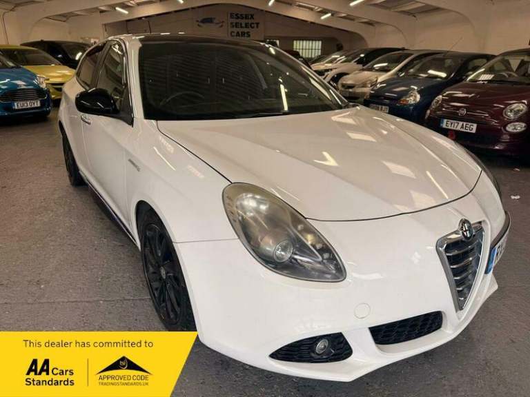 2013 Alfa Romeo Giulietta 1.4 TB MultiAir Collezione Euro 5 (s/s) 5dr HATCHBACK Petrol Manual
