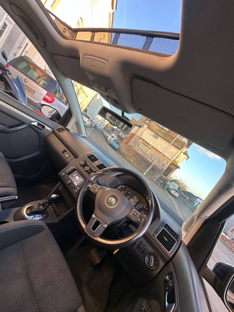 Volkswagen, TOURAN, MPV, 2013, Semi-Auto, 1598 (cc), 5 doors