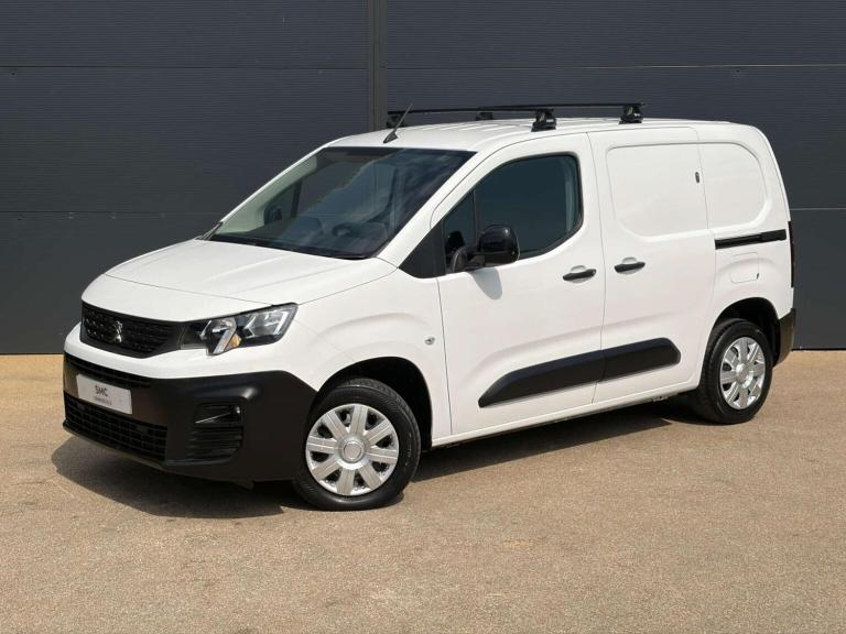 PEUGEOT PARTNER 1.5 BlueHDi 1000 Professional Premium Standard Panel Van SWB