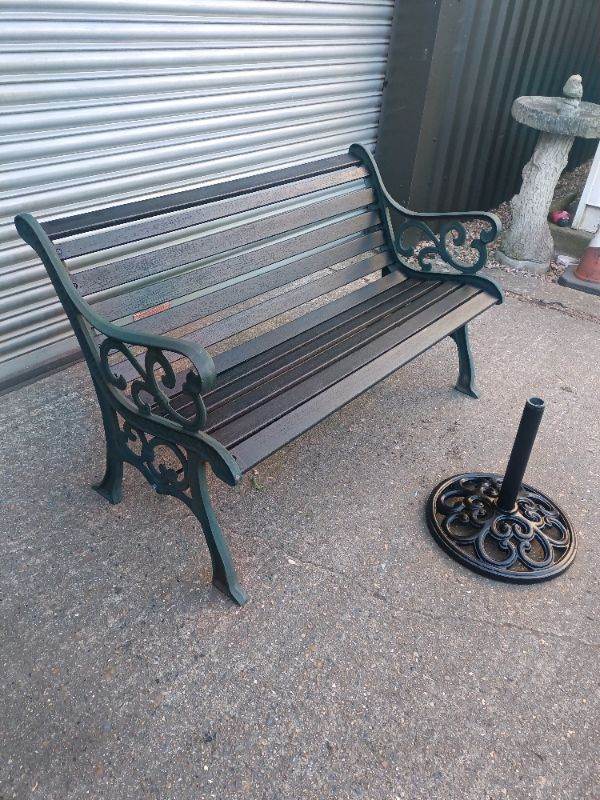  iron bench with hardwood slats and parasol base