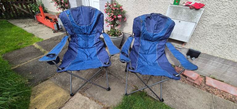 2 Comfort Camp chairs