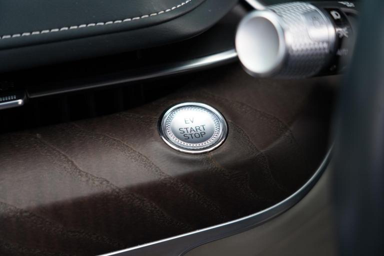 2023 Genesis G80 Dual Motor 87.2kWh Luxury Auto AWD 4dr SALOON Electric Automatic