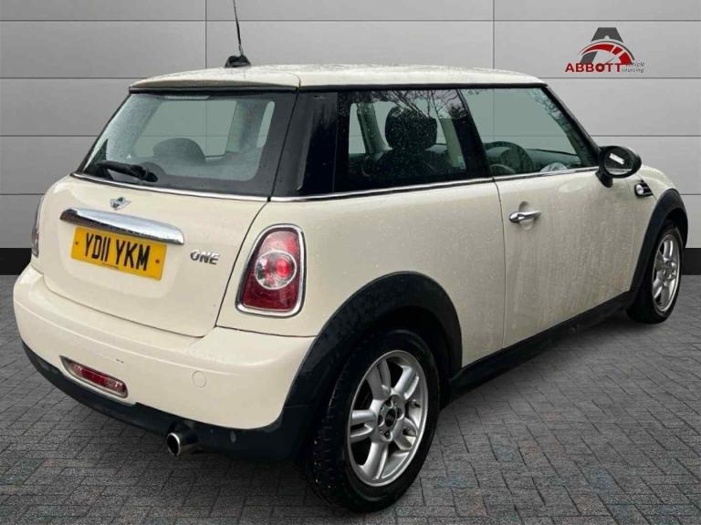 2011 MINI Hatch 1.6 One 3dr HATCHBACK Petrol Manual