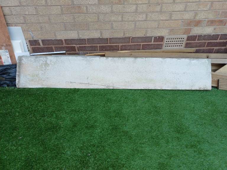 6 Foot Concrete Gravel Board – Fair Condition