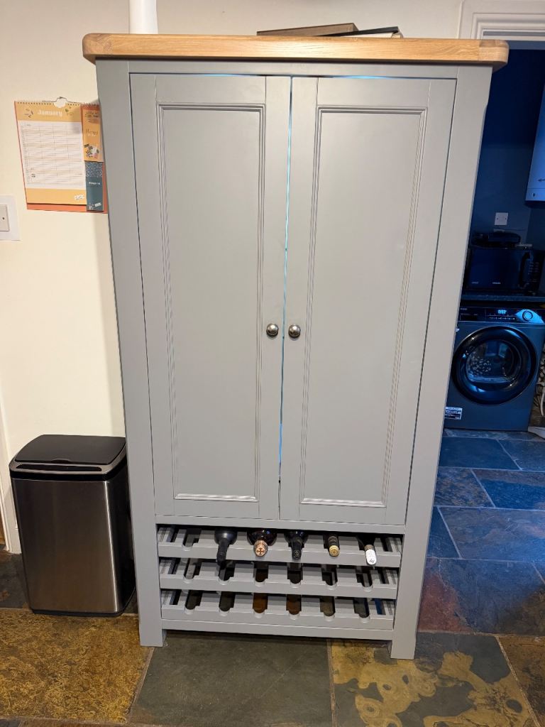 Oakland furniture larder