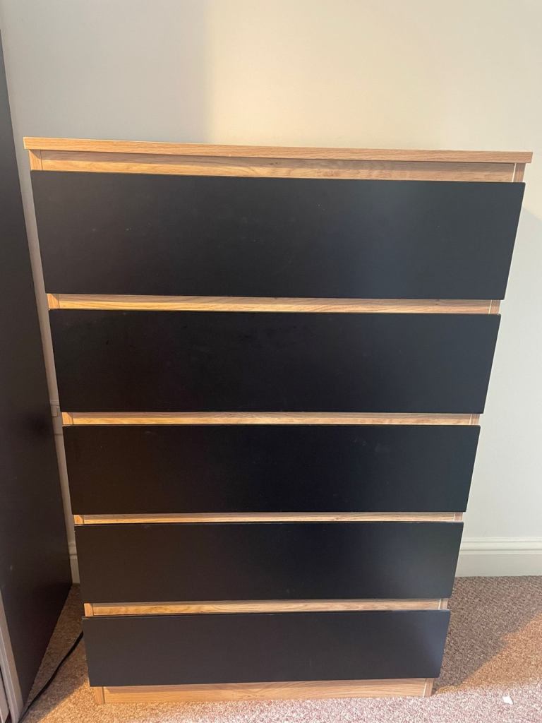 Modern 5-Drawer Chest – Wood & Black, Good Condition