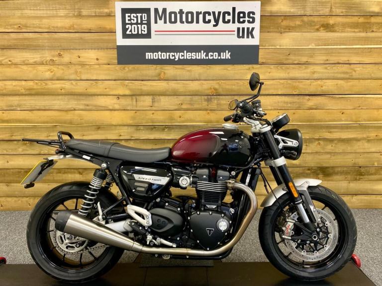 2024 Triumph Speed Twin 1200 Stealth Edition, Only 3,704 MIles, 1 Owner, FSH+