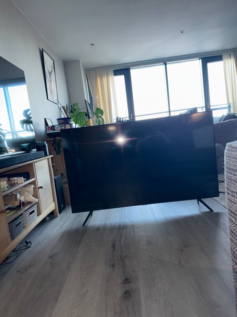 Samsung 50” TV (BROKEN)