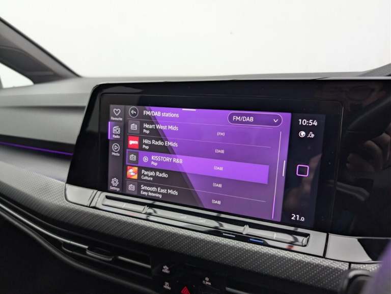 2024 Volkswagen Golf 2.0 TDI R-Line Hatchback 5dr Diesel DSG Euro 6 (s/s) (150 ps) - SAT NAV + C ...