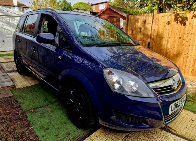 7 SEATER VAUXHALL ZAFIRA 2012 DELIVERY IS AVAILABLE