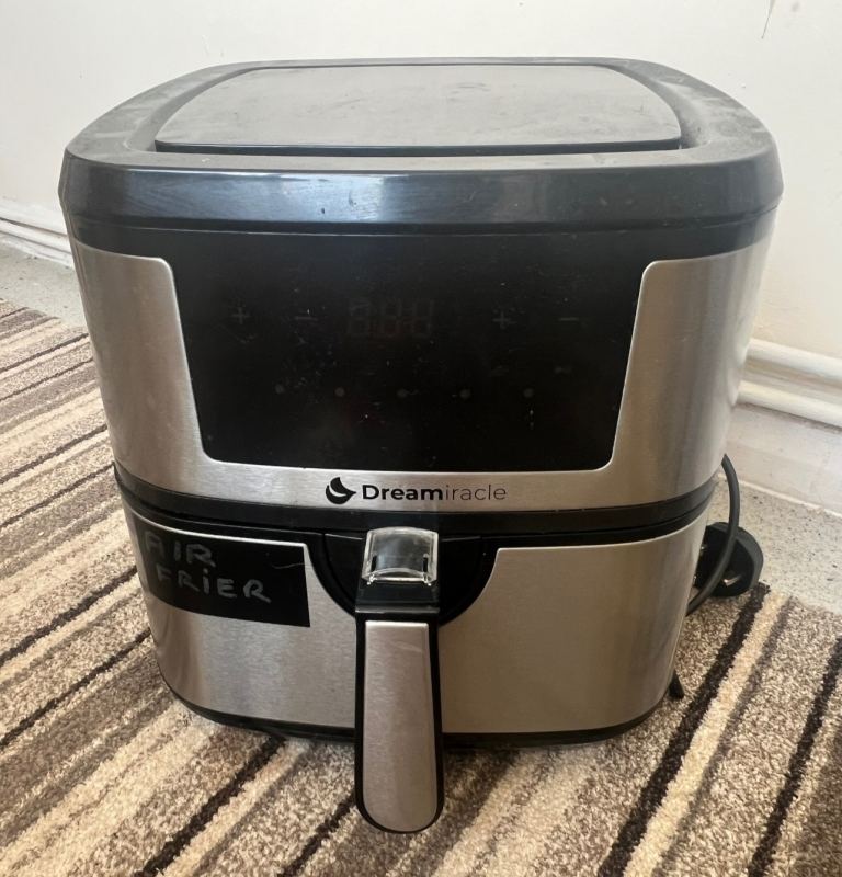 Air fryer 
