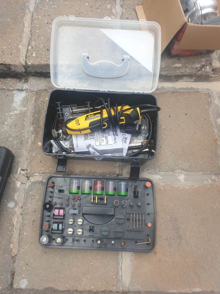 Rotary Multi-Tool Kit with Accessories in Case – Good Condition