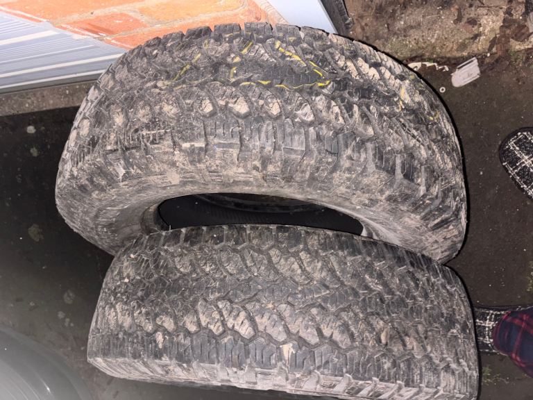 225/70/r15 grabber off road tyres x2
