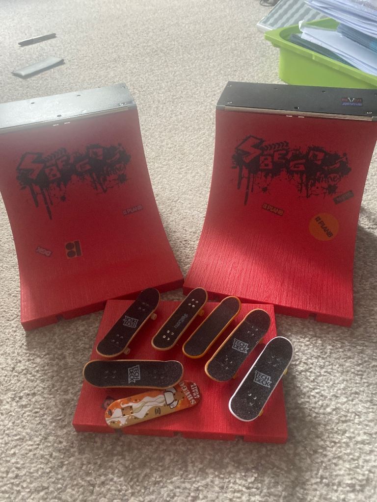 Top deck finger skateboard set £10 the lot 