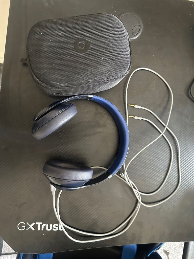 Beats Studio pro