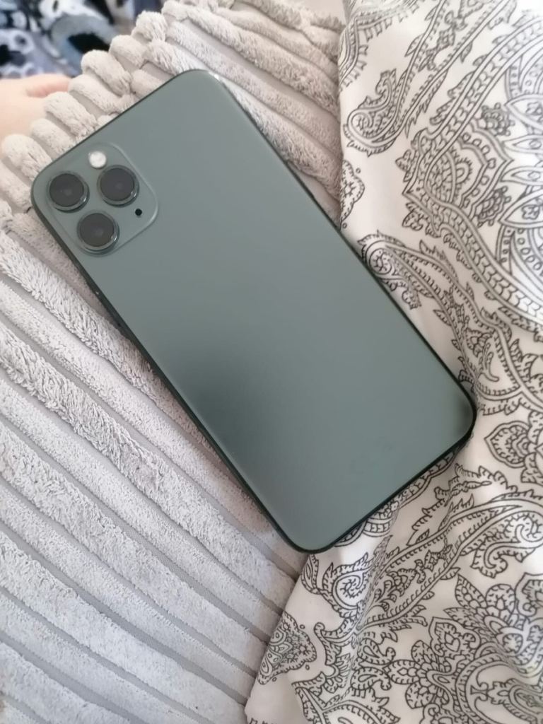 Apple iPhone 11 Pro – 256GB, A+ Condition