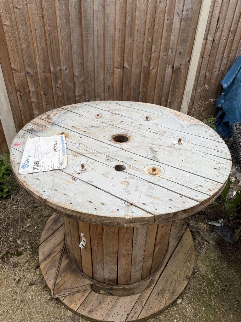 5ft and 4ft empty cable drum