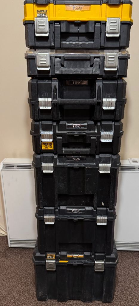 DeWalt TSTAK 7 Tool Storage Boxes Bundle – Rolling Toolbox & Organiser
