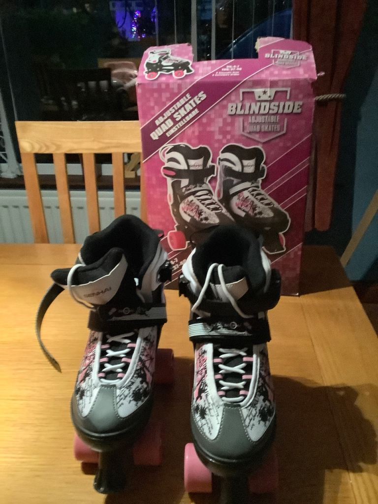 💥💥 Price Reduced 💥💥Girls Roller Skates Size 4-7