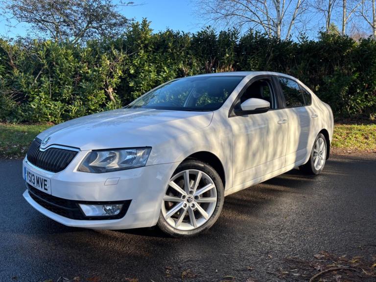2013 Skoda Octavia 2.0 TDI Elegance Euro 5 (s/s) 5dr HATCHBACK Diesel Manual
