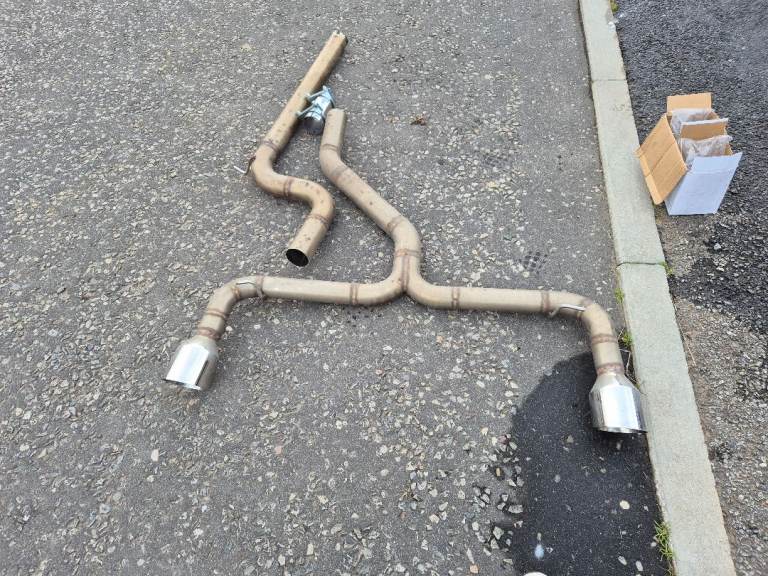 Volkswagen golf mk7.5 custom exhaust 