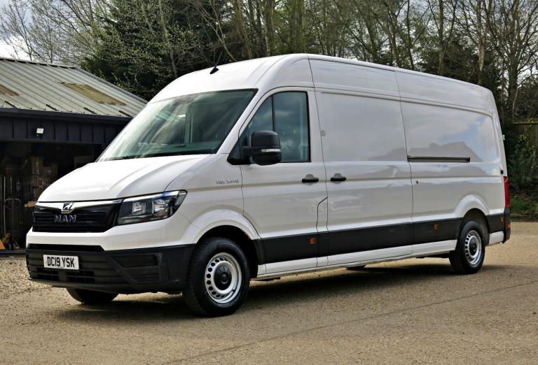 MAN TGE 140HP CRAFTER TRENDLINE SPEC LWB HIGHROOF EURO 6 White Manual Diesel 201