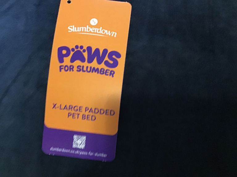 Extra large dog bed from Slumberdown.  Navy blue.  As new condition 