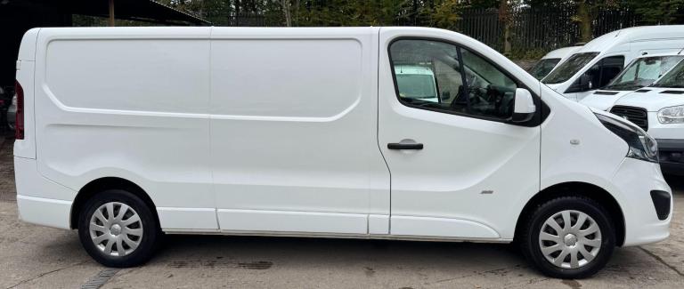2018 Vauxhall Vivaro 1.6 CDTi 2900 Sportive Panel Van 5dr Diesel Manual L2 H1 Euro 6 (120 ps) PAN...