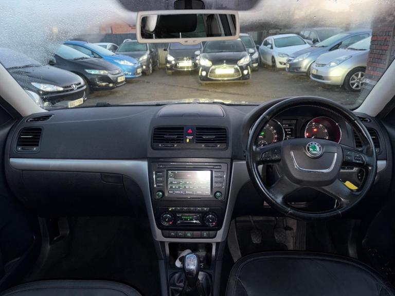 2010 Skoda Yeti 2.0 TDI CR Elegance 4x4 5dr HATCHBACK DIESEL Manual