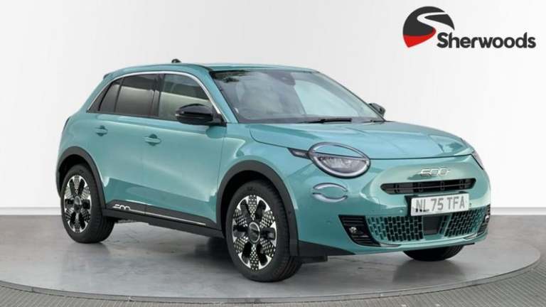 2025 Fiat 600e 54kWh La Prima SUV 5dr Electric Auto (156 ps) Automatic Hatchback Electric Automatic