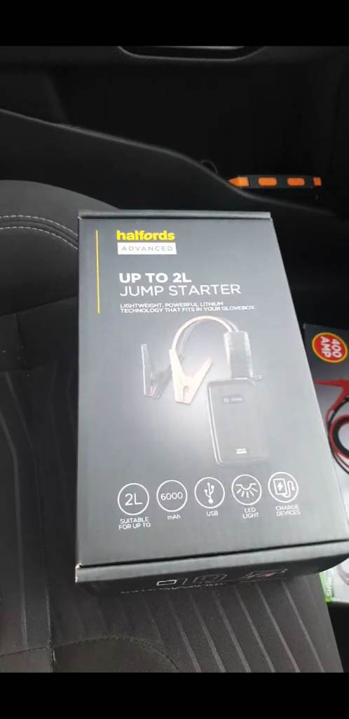 Jump starter pack (halfords advanced) 