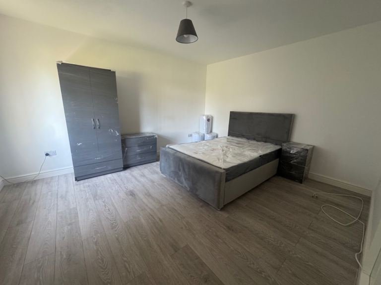New Furnished En-suite Rooms Available in Coventry 