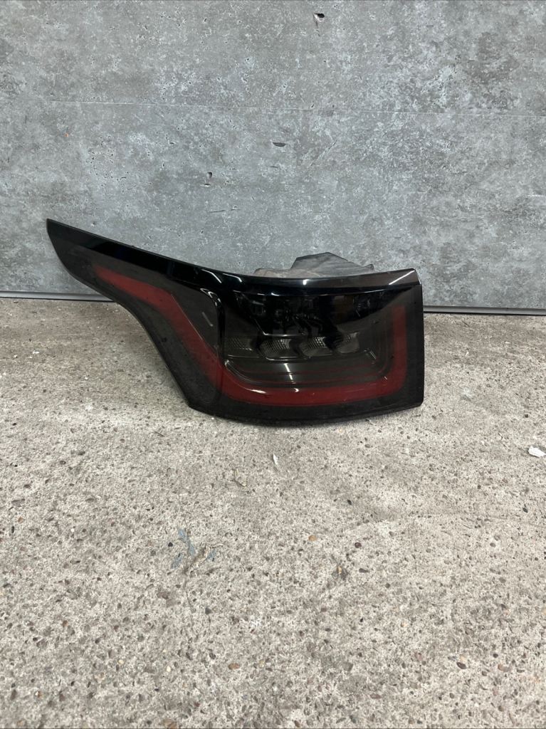 RANGE ROVER SPORT 2018-2022 REAR LH BRAKE TAIL LIGHT LAMP QUARTER PANEL TINTED