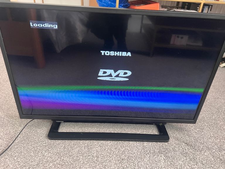 Toshiba 32″ HD Ready LCD TV with Built-in DVD, HDMI, USB & SCART – Fully Working & Ready to Use