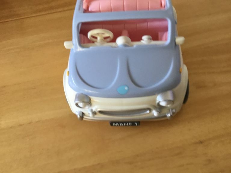 From me to you friends car