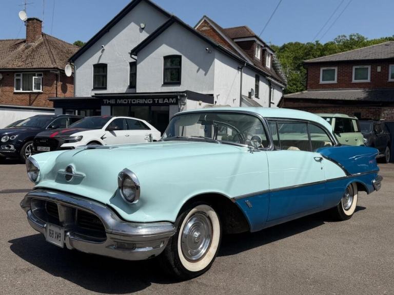 OLDSMOBILE ROCKET 88 5.0 V8 SALOON AUTOMATIC - LHD LEFT HAND DRIVE