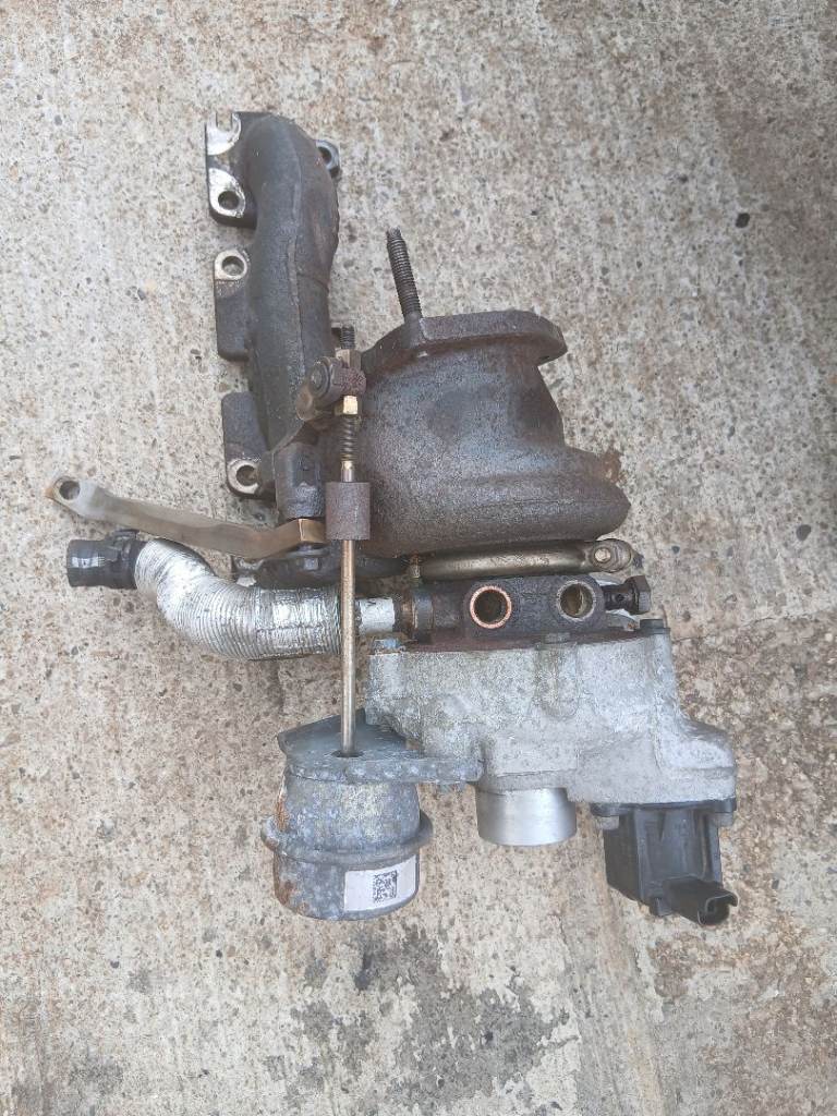 Mini Cooper s/ Citroen/ Peugeot N14/ EP6DT 1.6 THP 150 Turbo charger with exhaust manifold