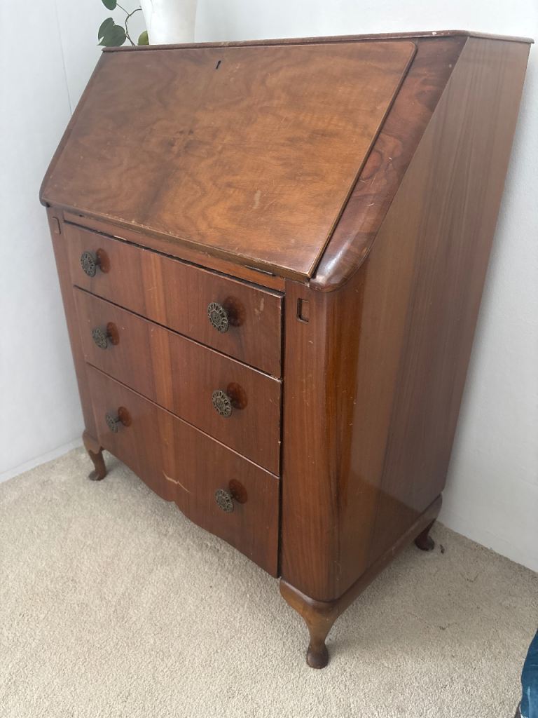 Vintage Wooden Bureau Desk with Drawers Queen Anne legs 