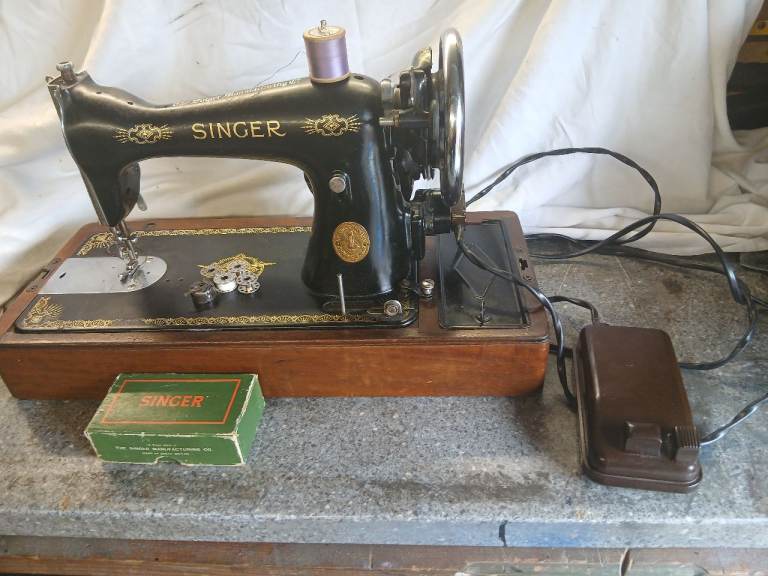 singer 15K electric sewing machine