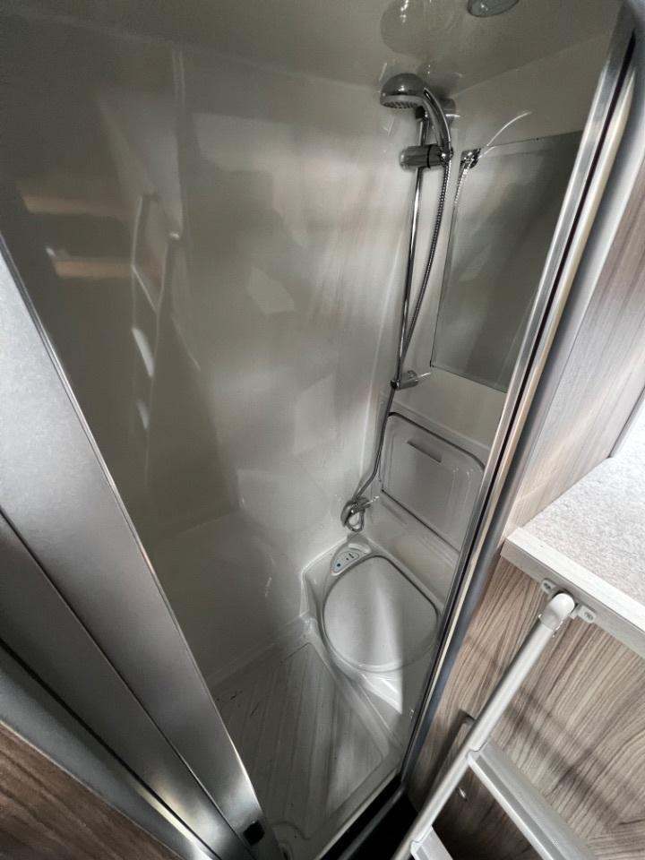 2021 Mercedes Benz Sprinter 3.5t H2 Progressive campervan racehome 5 door Cam...