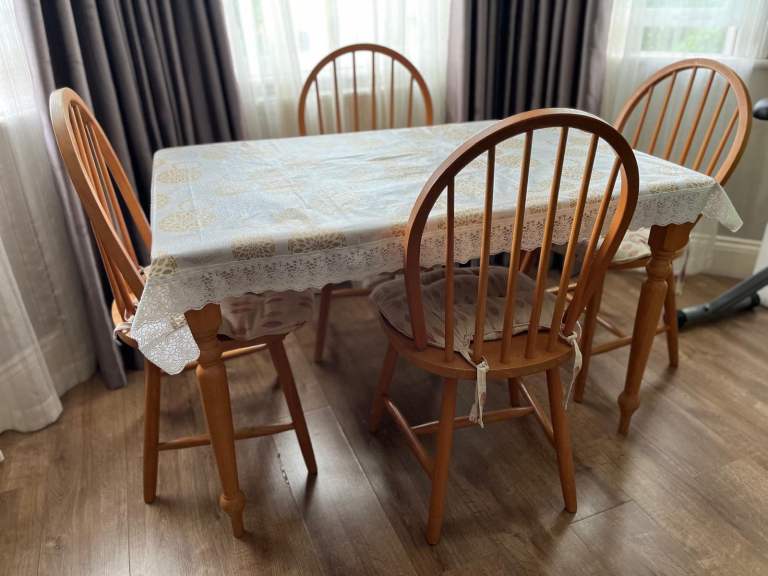 Wooden Dining Table with Tile Top & 4 Chairs – Good Condition