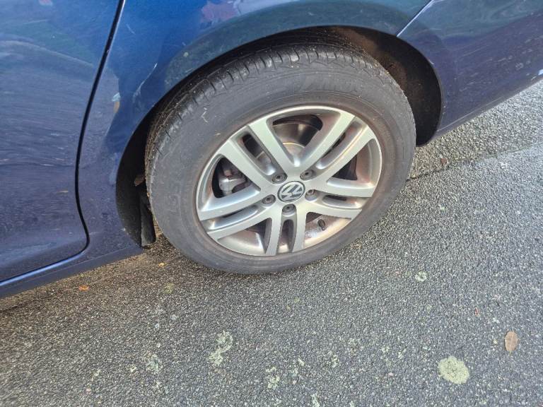 Volkswagen, GOLF, Estate, 2012, Semi-Auto, 1598 (cc), 5 doors