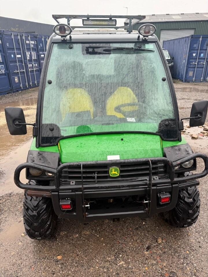 John Deere  Gator XUV 4X4 C Diesel