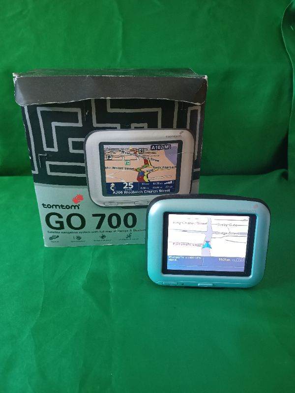 TomTom Go 700