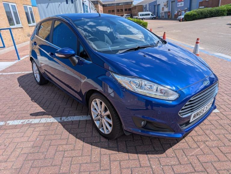 2015/65 Ford Fiesta 1.0 125ps EcoBoost ss Titanium ONLY 33,043 MILES, £20 TAX