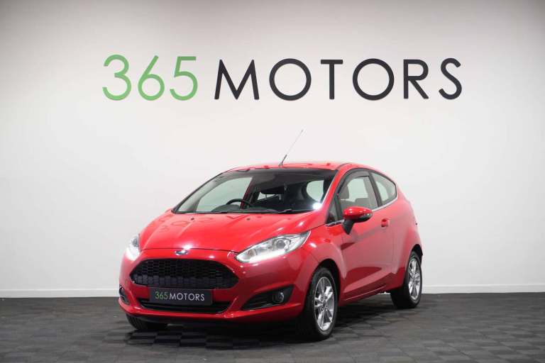 2015 Ford Fiesta 1.0 EcoBoost Zetec 3dr HATCHBACK PETROL Manual