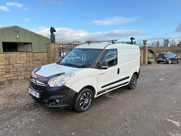 Vauxhall Combo Only 61k Miles Stunning Van 