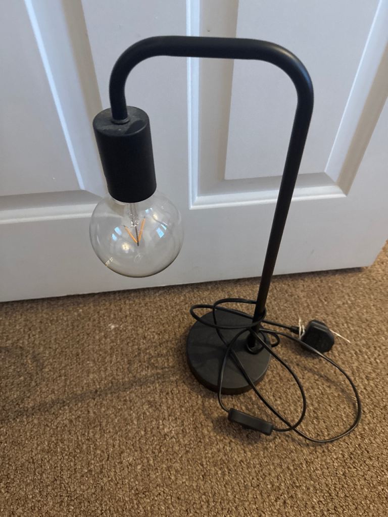 Habitat desk/table light black 