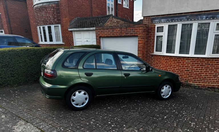 Nissan, ALMERA, Hatchback, 2000, Manual, 1597 (cc), 5 doors